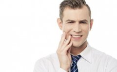 泉州专业男科医院-小便时有刺痛感是怎么回事